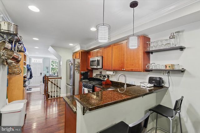 2105 E LAMLEY ST, Baltimore, MD 21231