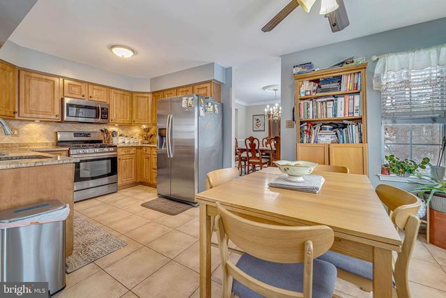 39 W ANNAPOLIS DR, Sicklerville, NJ 08081