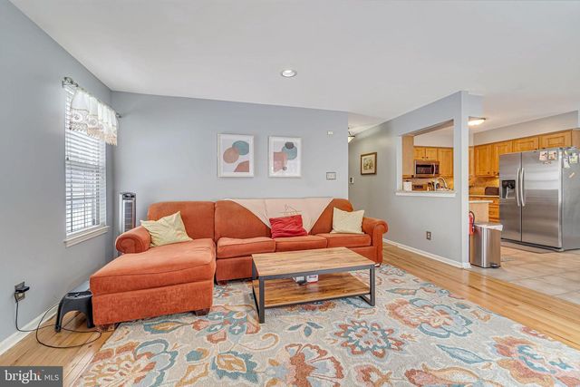 39 W ANNAPOLIS DR, Sicklerville, NJ 08081