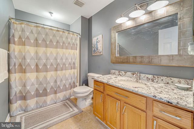 39 W ANNAPOLIS DR, Sicklerville, NJ 08081