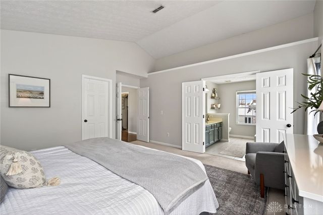 2111 Eastover Lane, Miamisburg, OH 45342