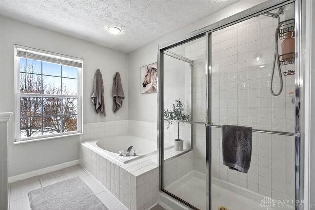 2111 Eastover Lane, Miamisburg, OH 45342