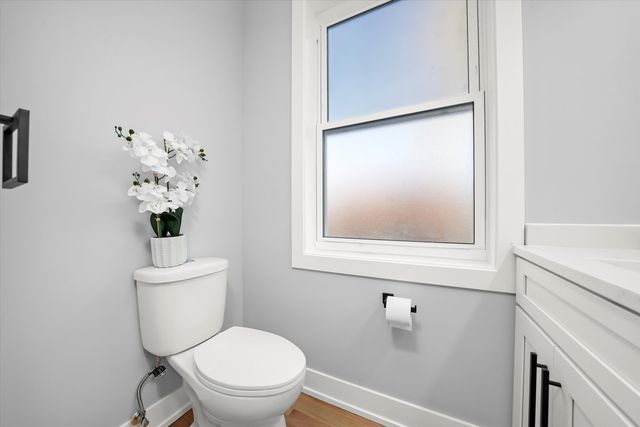 657 N PINE Avenue, Chicago, IL 60644