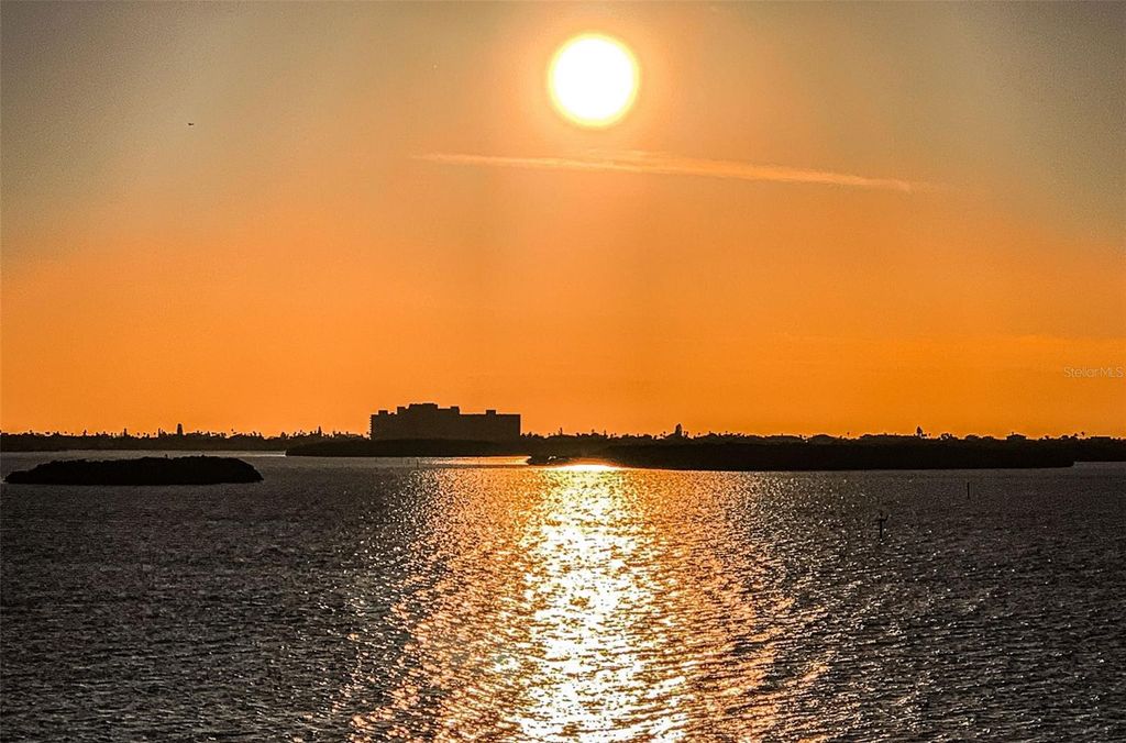 Image 2 of property listing at 634 EDGEWATER DRIVE 849, Dunedin, FL 34698