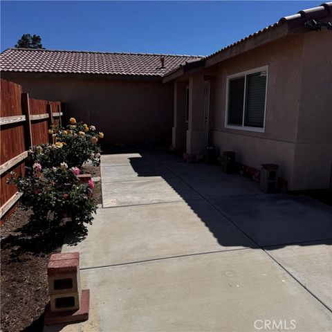 14378 Chestnut st, Adelanto, CA 92301