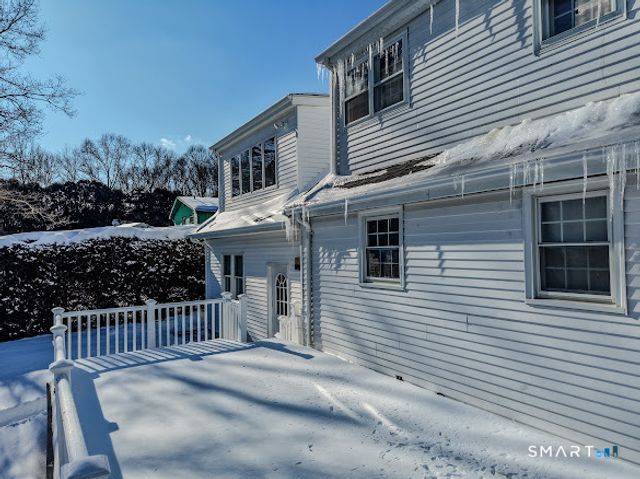 406 Cherry Lane, Montville, CT 06370