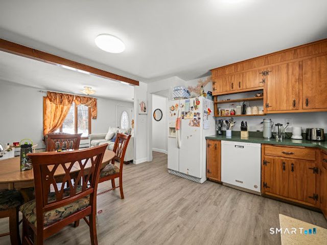 406 Cherry Lane, Montville, CT 06370