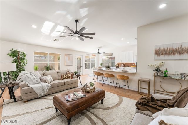 6209 Peggotty Avenue, Las Vegas, NV 89130