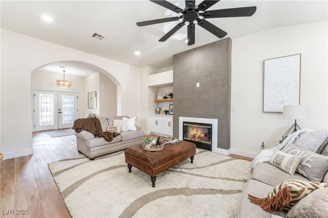 6209 Peggotty Avenue, Las Vegas, NV 89130