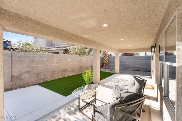 6209 Peggotty Avenue, Las Vegas, NV 89130