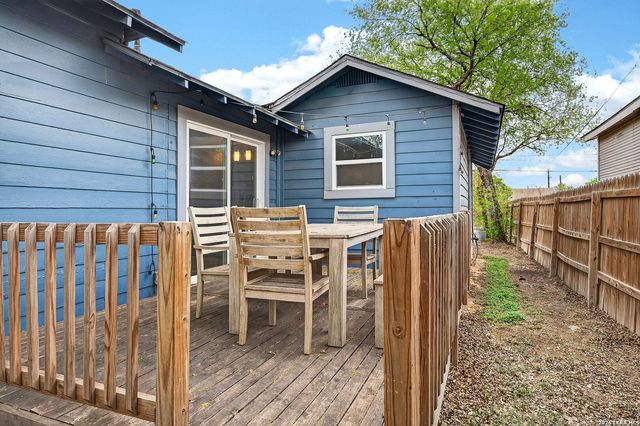 1035 San Francisco, San Antonio, TX 78201