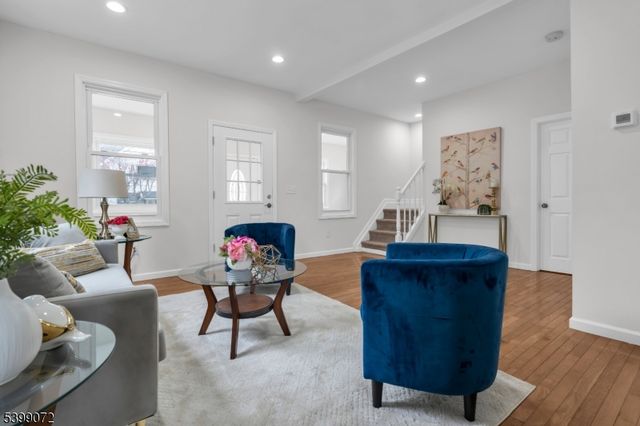 1107 Drake Ave, Roselle Boro, NJ 07203