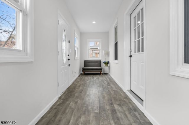 1107 Drake Ave, Roselle Boro, NJ 07203