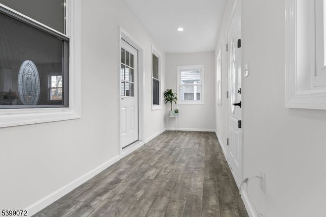 1107 Drake Ave, Roselle Boro, NJ 07203