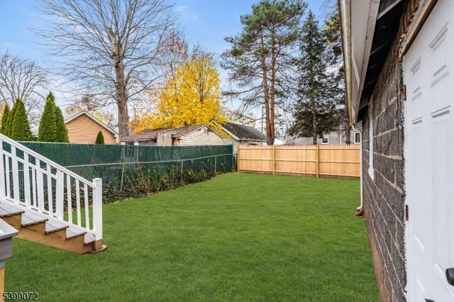 1107 Drake Ave, Roselle Boro, NJ 07203