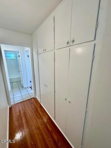 3604 Crestmont Avenue, Los Angeles, CA 90026