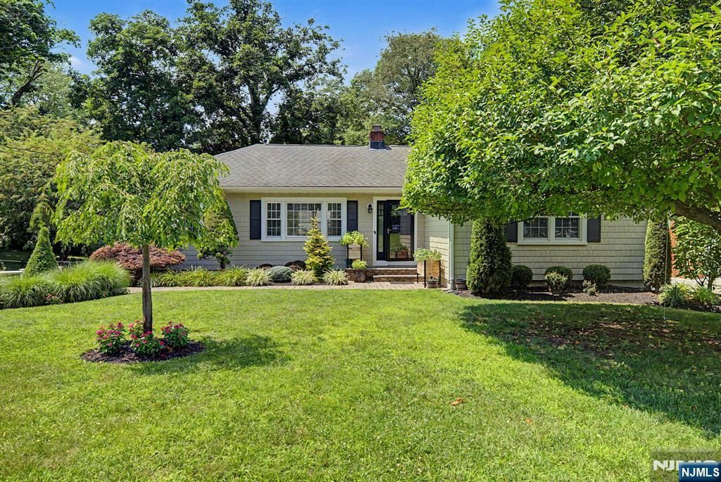 15 Valley Road, Denville Township, NJ 07834