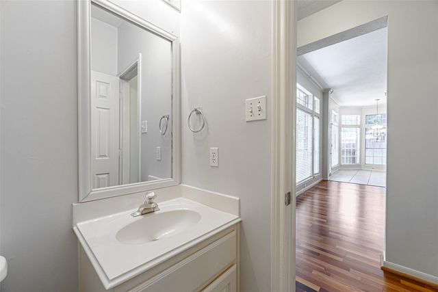 5211 High Glen Court, Houston, TX 77345