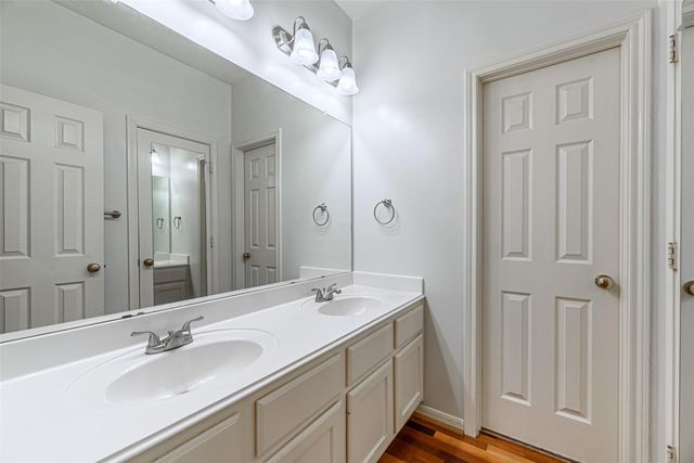 5211 High Glen Court, Houston, TX 77345