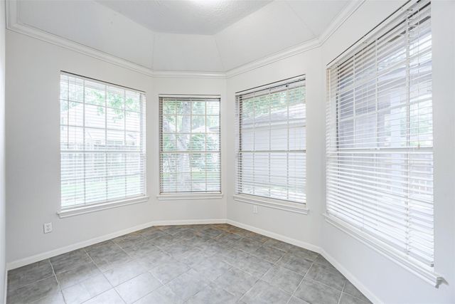 5211 High Glen Court, Houston, TX 77345