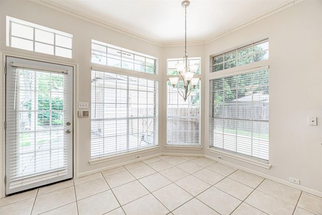 5211 High Glen Court, Houston, TX 77345