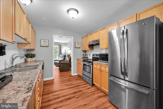 124 TEAL TER, Lancaster, PA 17601