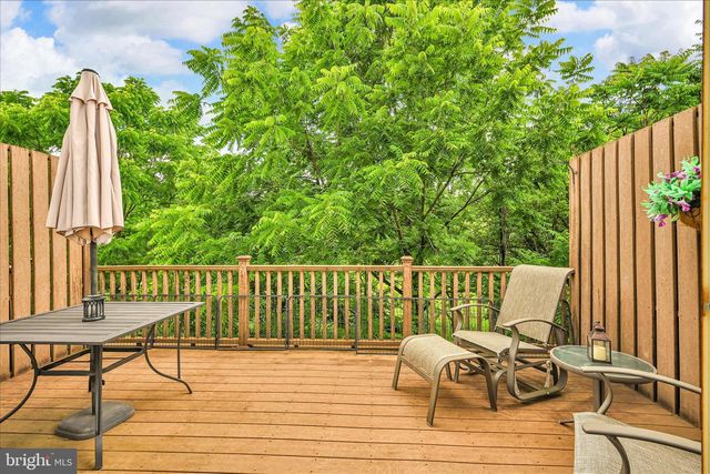 124 TEAL TER, Lancaster, PA 17601