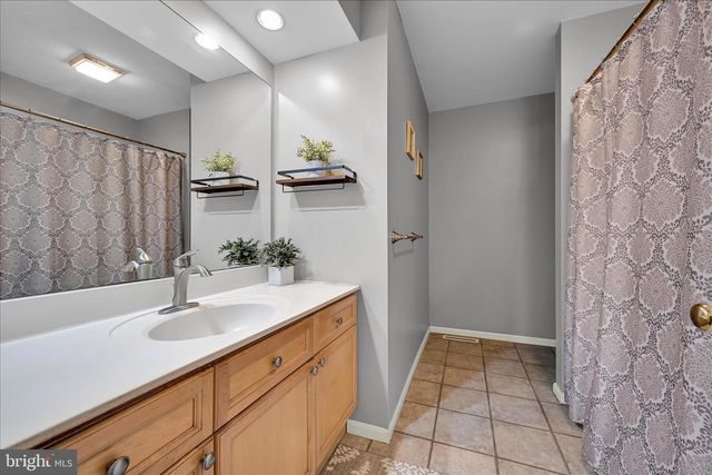 124 TEAL TER, Lancaster, PA 17601