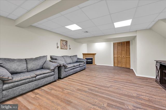 124 TEAL TER, Lancaster, PA 17601