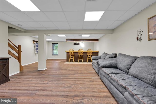 124 TEAL TER, Lancaster, PA 17601