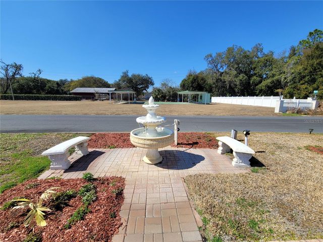 39438 ROCKFORD AVENUE, Zephyrhills, FL 33542