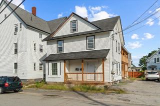 15 West Street, Manchester, NH 03102