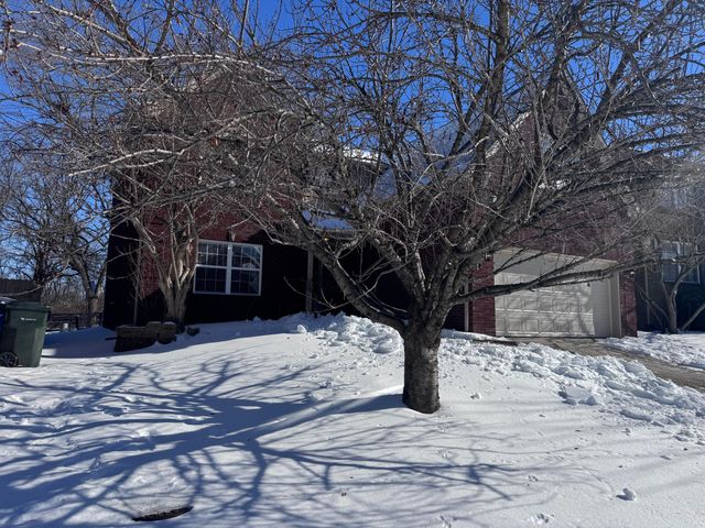 2064 Allegheny Way, Lexington, KY 40513