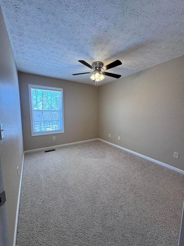 2064 Allegheny Way, Lexington, KY 40513