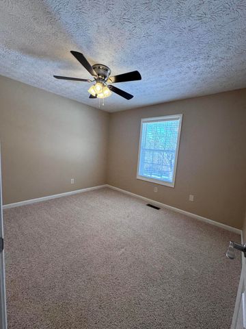 2064 Allegheny Way, Lexington, KY 40513