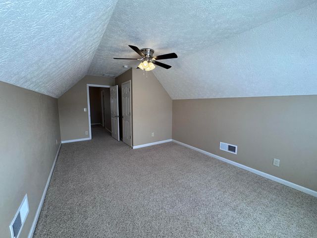 2064 Allegheny Way, Lexington, KY 40513