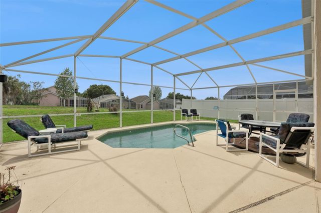 228 TROON CIRCLE, Davenport, FL 33897