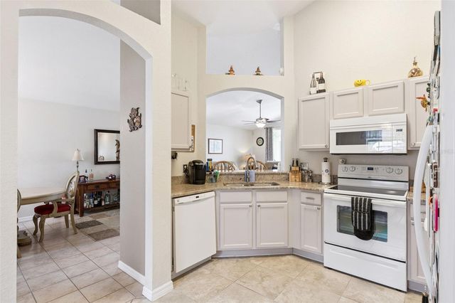 228 TROON CIRCLE, Davenport, FL 33897