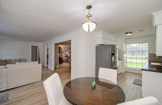 12870 Westleigh Drive, Houston, TX 77077
