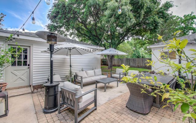 12870 Westleigh Drive, Houston, TX 77077