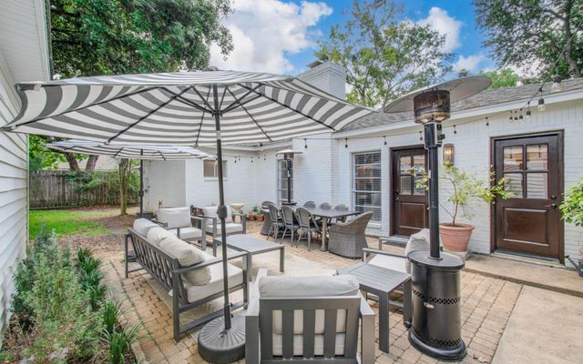 12870 Westleigh Drive, Houston, TX 77077
