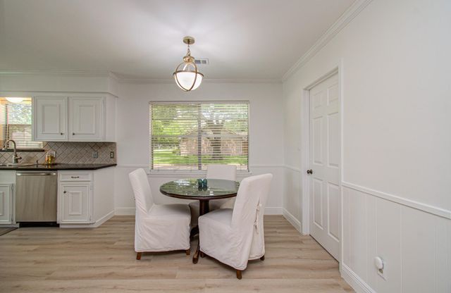 12870 Westleigh Drive, Houston, TX 77077