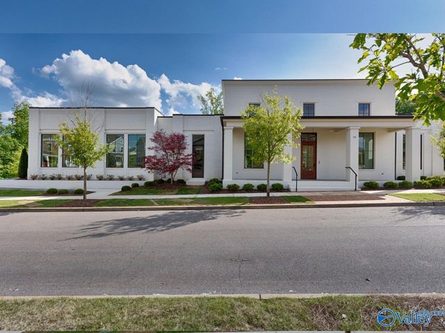 15 Angell Street NW, Huntsville, AL 35806