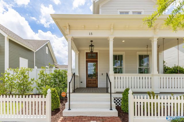 15 Angell Street NW, Huntsville, AL 35806