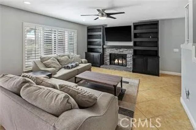 1018 Eckenrode Way, Placentia, CA 92870