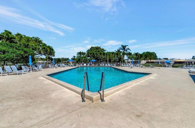 9034 Flynn Circle 2, Boca Raton, FL 33496