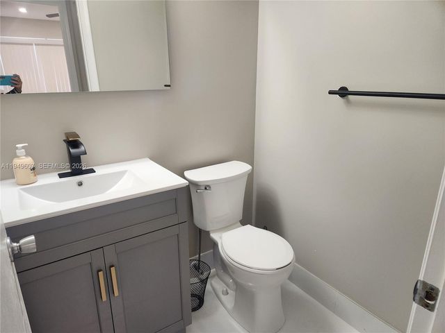 13250 SW 7th Ct 412L, Pembroke Pines, FL 33027