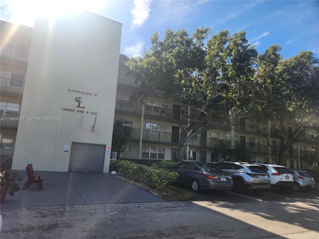 13250 SW 7th Ct 412L, Pembroke Pines, FL 33027