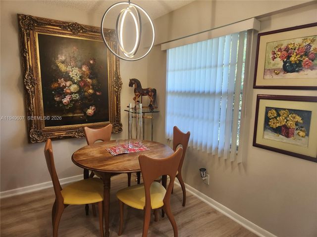 13250 SW 7th Ct 412L, Pembroke Pines, FL 33027