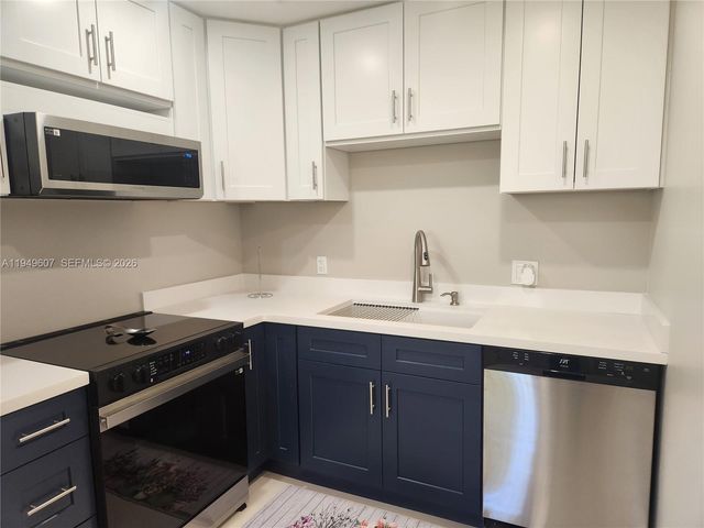 13250 SW 7th Ct 412L, Pembroke Pines, FL 33027